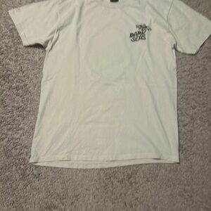 Men's White Short-Sleeve Graphic Pocket Tee